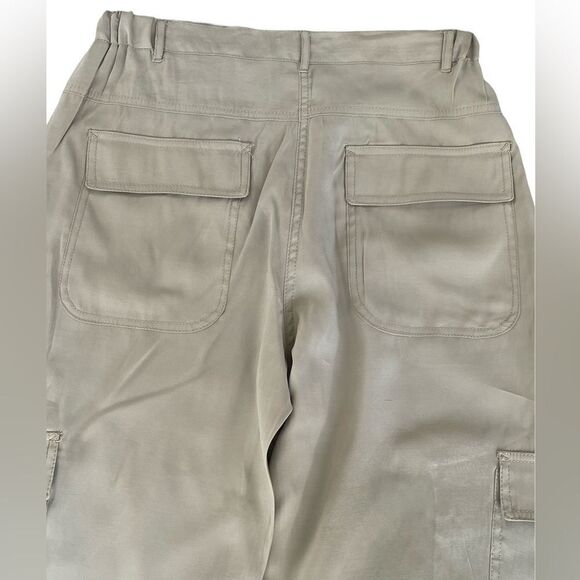 Max Studio- Cargo pants with button ankle. Size: Large Color: Sage - Picture 4 of 13